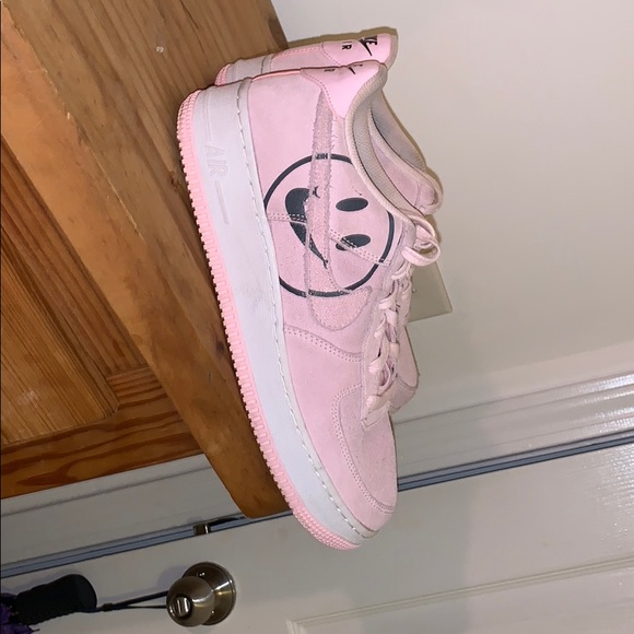 pink air force with smiley face